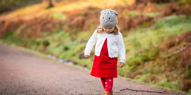 Encouraging Toddler to Dress Themselves