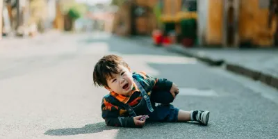 Handling Toddler Frustrations with Independence