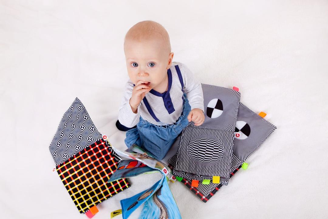 Sensory Exploration (sight, touch, taste)